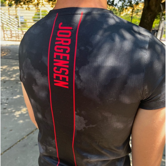 UNDER ARMOUR MARYLAND TERRAPINS JORGENSEN 22 CAMO HEATHEAR SHIRT WOMEN WORKOUT S - Picture 10 of 16